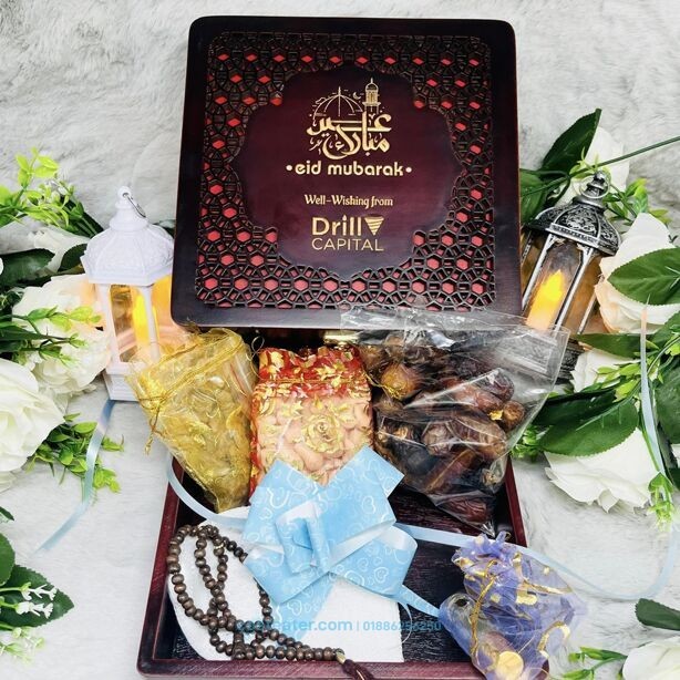 Eid Al-Fitr Made Special with Our Exclusive Wooden Ramadan Gift Box Eid Al-Fitr Made Special with Our Exclusive Wooden Ramadan Gift Box